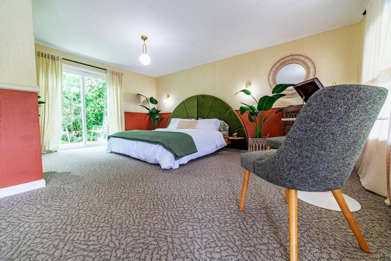 The Springs Motel New Ashford Экстерьер фото