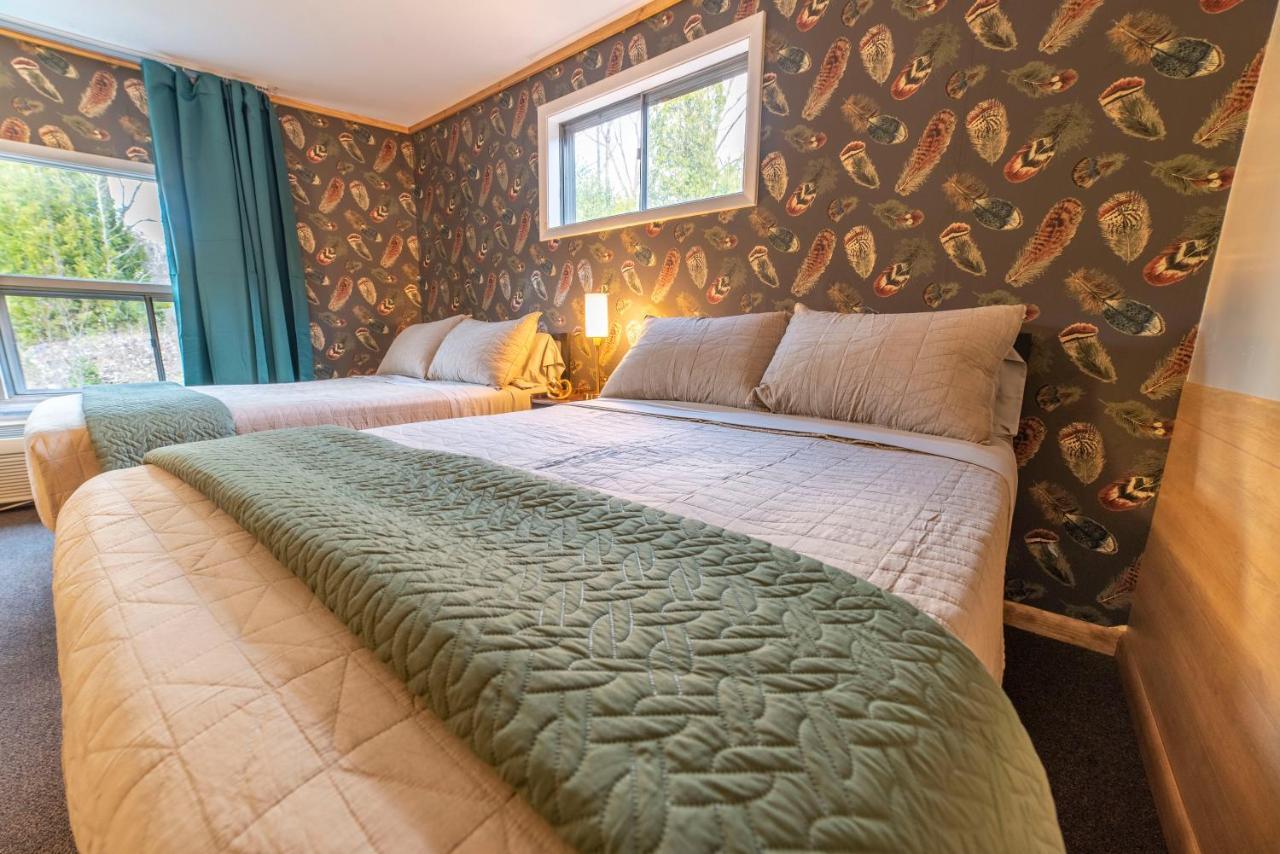 The Springs Motel New Ashford Экстерьер фото