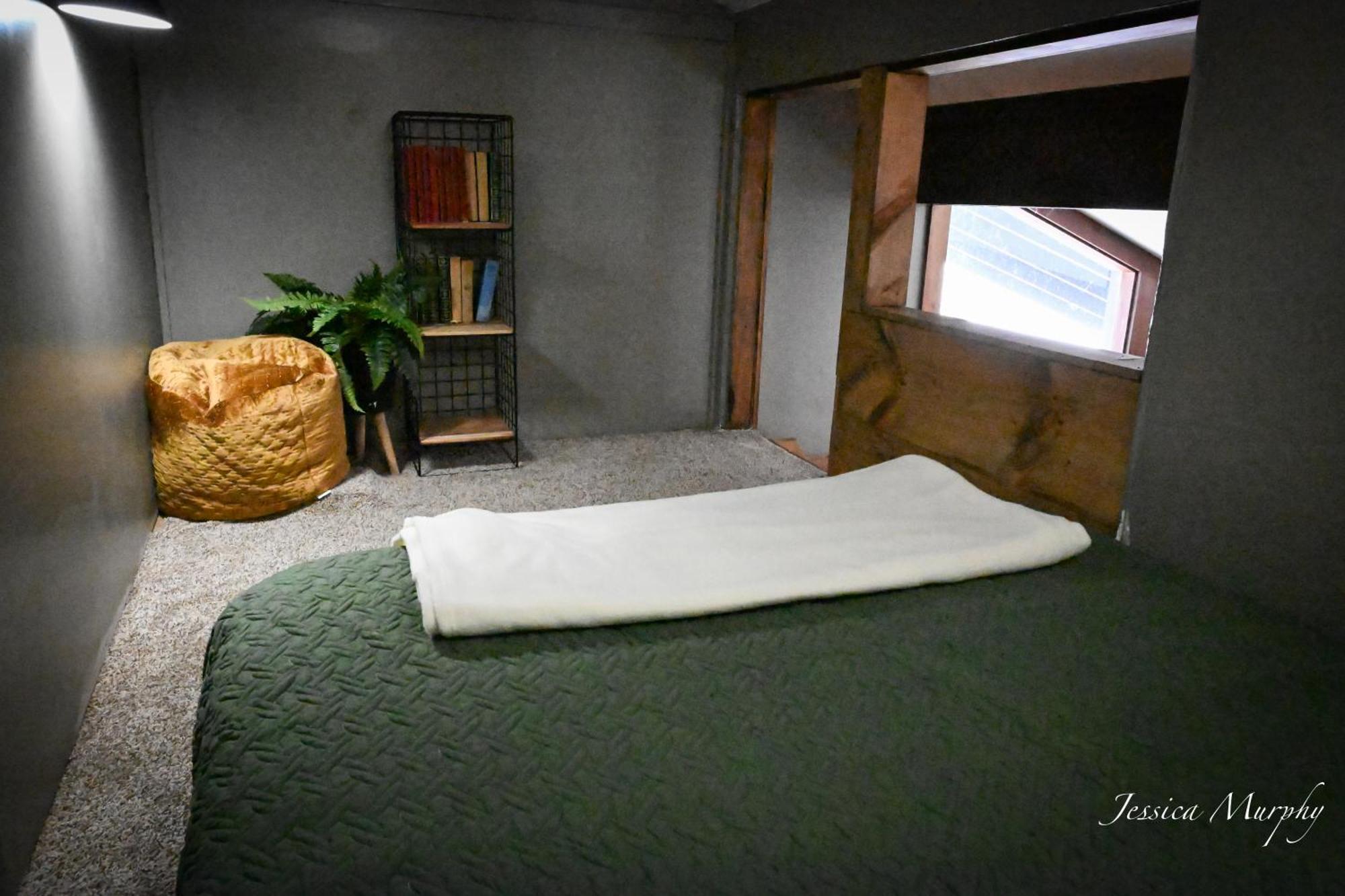 The Springs Motel New Ashford Экстерьер фото